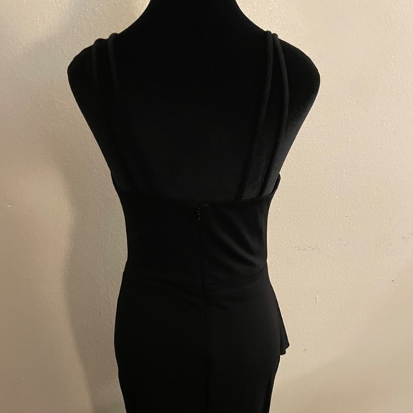 Bar lll  BodyCon Peplum detail Dress - Picture 3 of 12